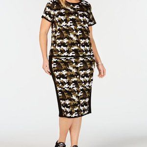 New with tags XL Michael Kors Camo Skirt